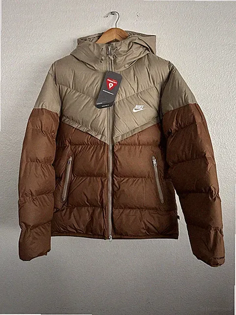 Nike Windrunner PrimaLoft Storm-FIT Puffer Jacket Khaki FB8185 Men’s Size Medium