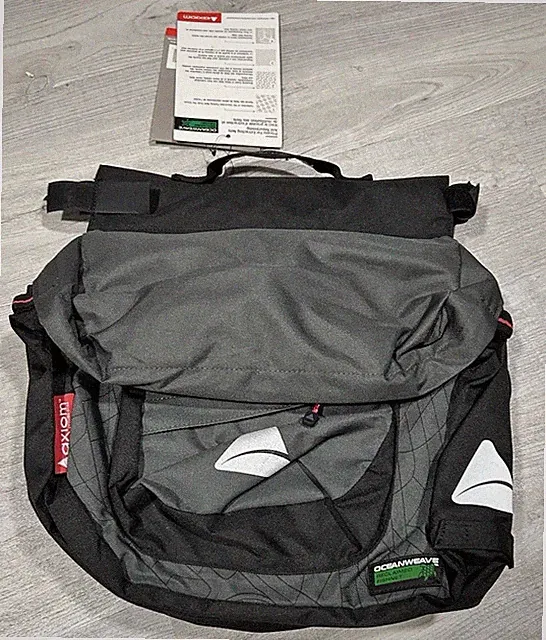 NWT Axiom Seymour Oceanweave P25 Twin Panniers Set Commuter Touring Bike