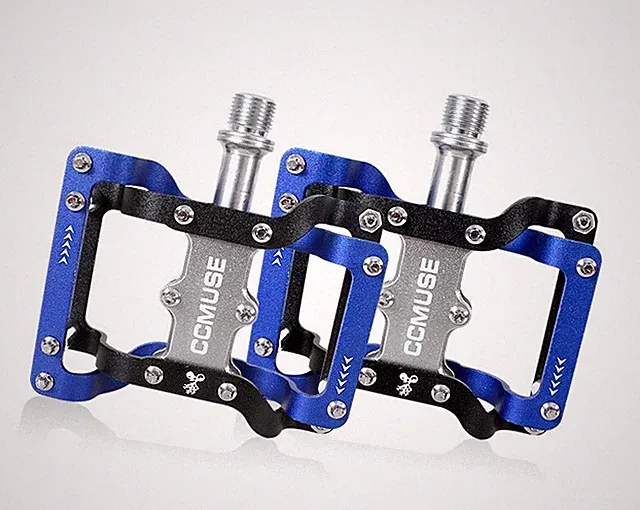Road MTB Mountain Bike XC Bicycle Pedal Flat Cycling Pedals 3 bearings Blue